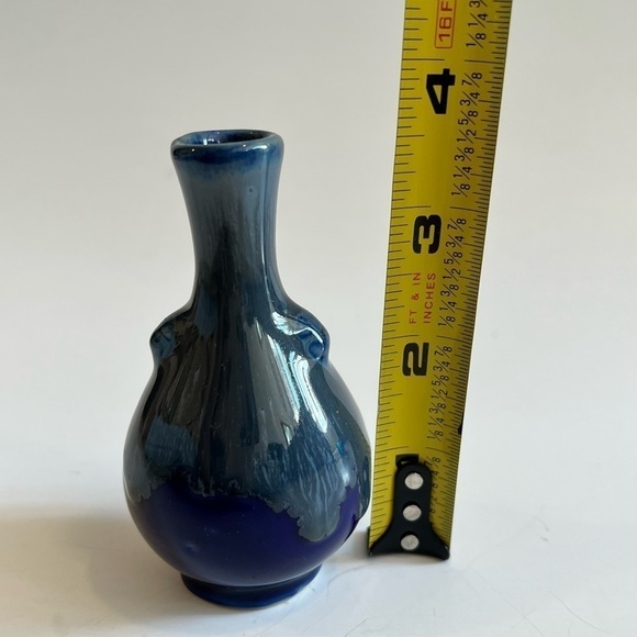 Vintage Ceramic Drip Glaze Pottery bud vase - Picture 3 of 4